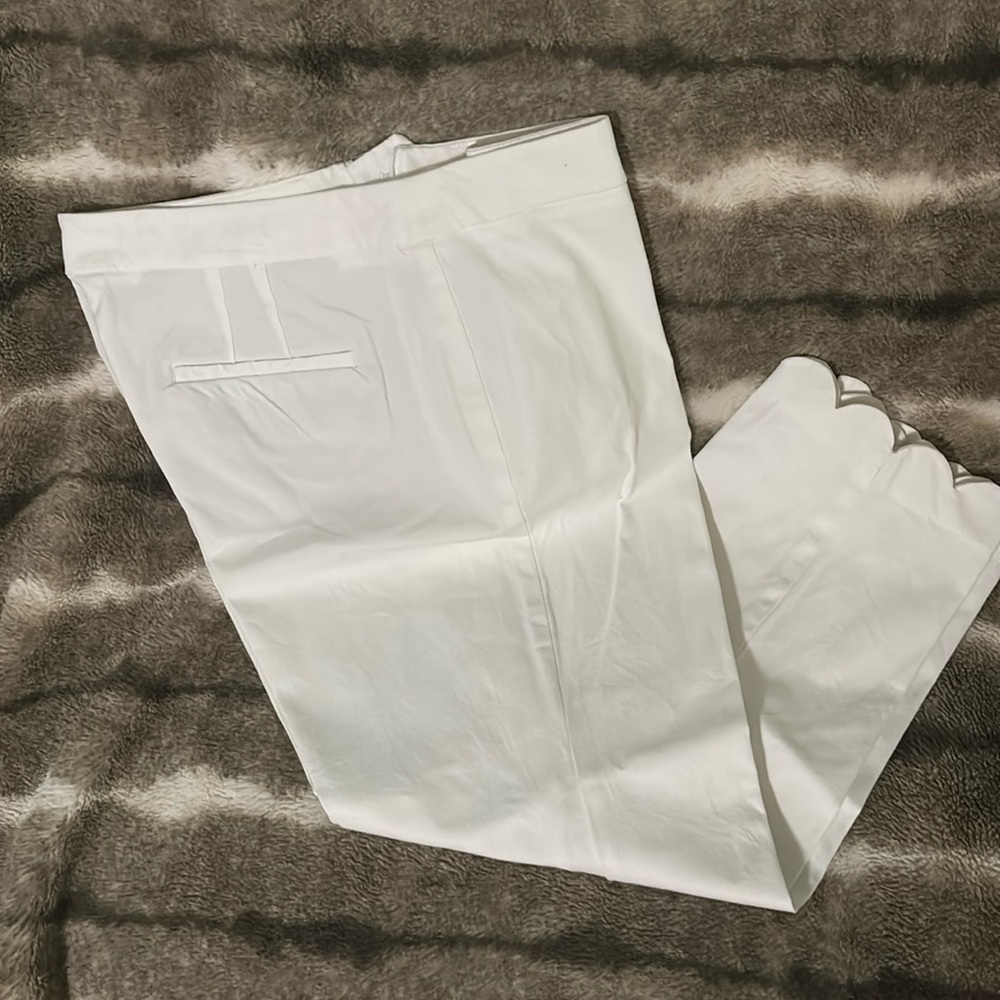 White Scalloped Chatham Crop pants